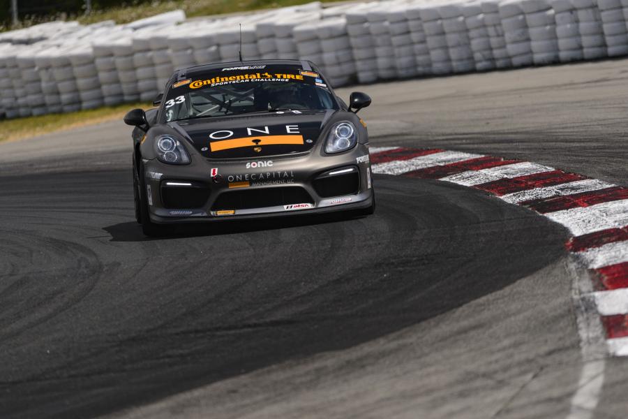  Porsche Cayman GT4 Clubsport 2015 года  (фото 3 из 40)